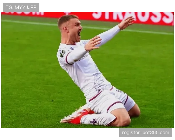 崔康熙应对,裁判判罚巧,换人风波升,米兰体育App官网,米兰体育App下载,米兰体育赛事,米兰体育互动,米兰体育平台